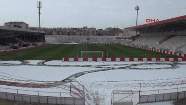 4 Eylül Stadı Sivasspor - Galatasaray Maçına Hazır