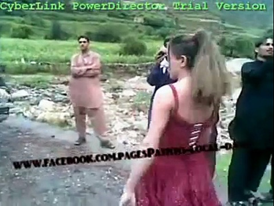 private mujra_pakistani_local_girls_dance (5)
