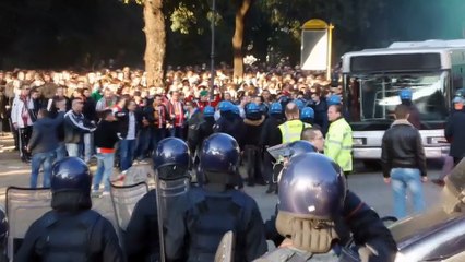 16e - Des hooligans saccagent Rome