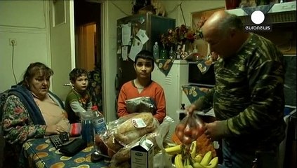 Yunanistan şimdi de açlık kriziyle yüzleşiyor