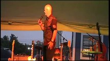 Chris Drummond sings Beach Boy Blues at Elvis day Elvis Presley song