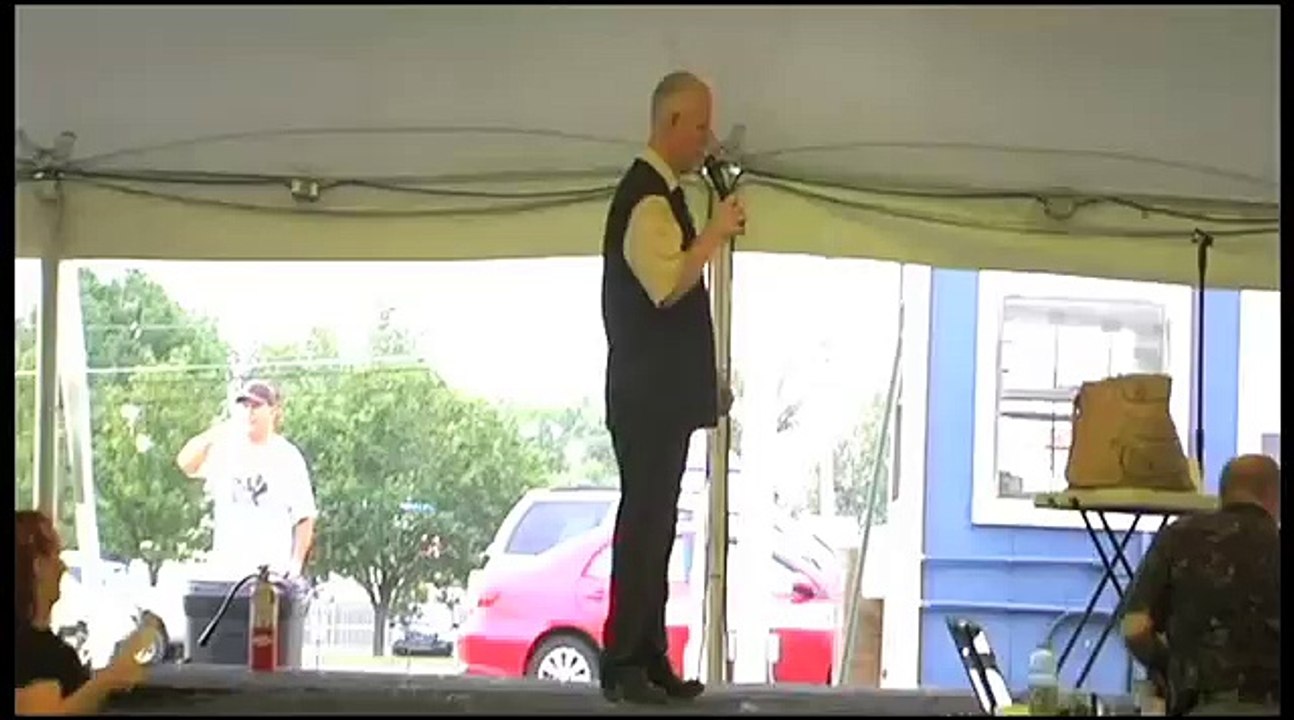 Chris Drummond sings Help Me at Elvis Week Elvis Presley song