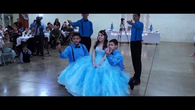 Mis Quince Años el VALS ANDREA