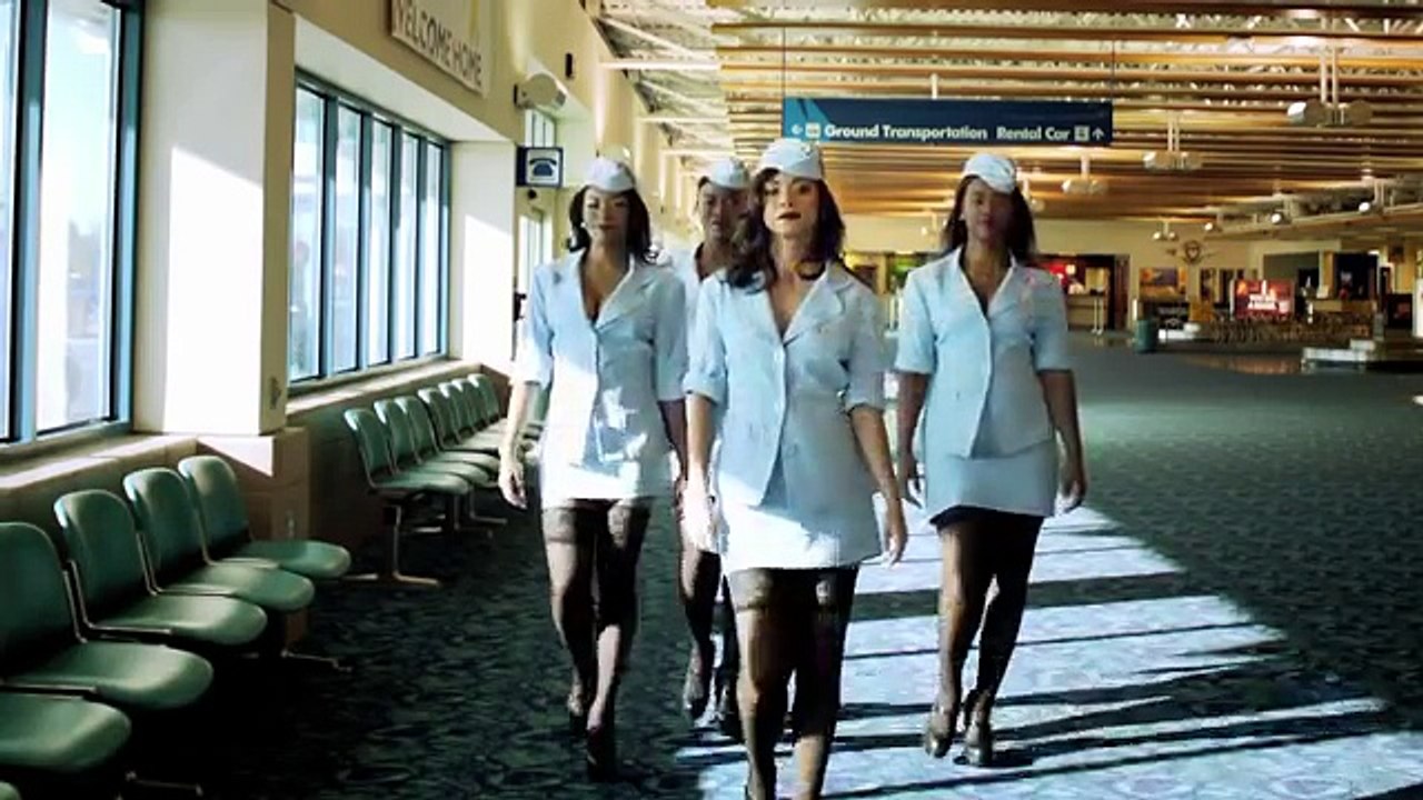 Sean Paul - She Doesn't Mind [Official Music Video]