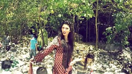 Elan Lawn Shoot Featuring Mahira Khan