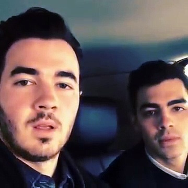 Jonas Brothers Scavenger Hunt - Off The Record with Kevin & Joe Jonas