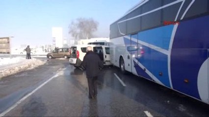 Bursa'da Zincirleme Kazada 100'ü Aşkın Araç Karıştı