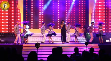 Celebs at Artisan Awards