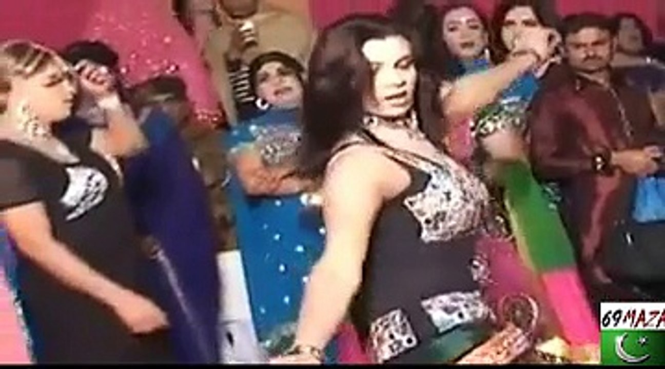 Desi Girl Best Alone in Room Mujra