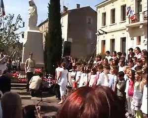 Les yeux ouverts Le 8 mai