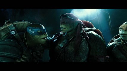 NINJA TURTLES – Extrait "Sneaking In" VF