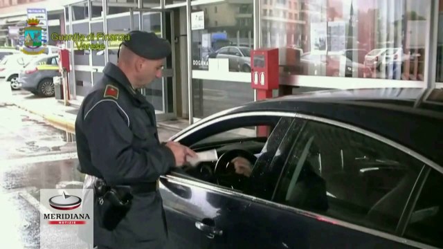 Erano invalidi in Italia ma per la Svizzera no, frontalieri fermati dalla Gdf a Varese