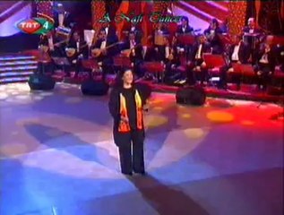 Sabahat AKKİRAZ *Mavilim Mavişelim*