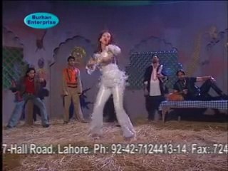 Hot Pakistani Girl Deedar Sexy hot mujra 2009  (1)