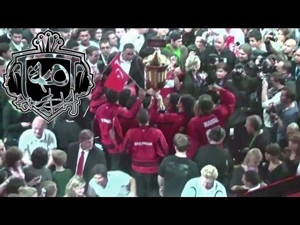 Eko Fresh feat. Baåder Meinhøf Bande & Emory - Die Rückkehr der Königs