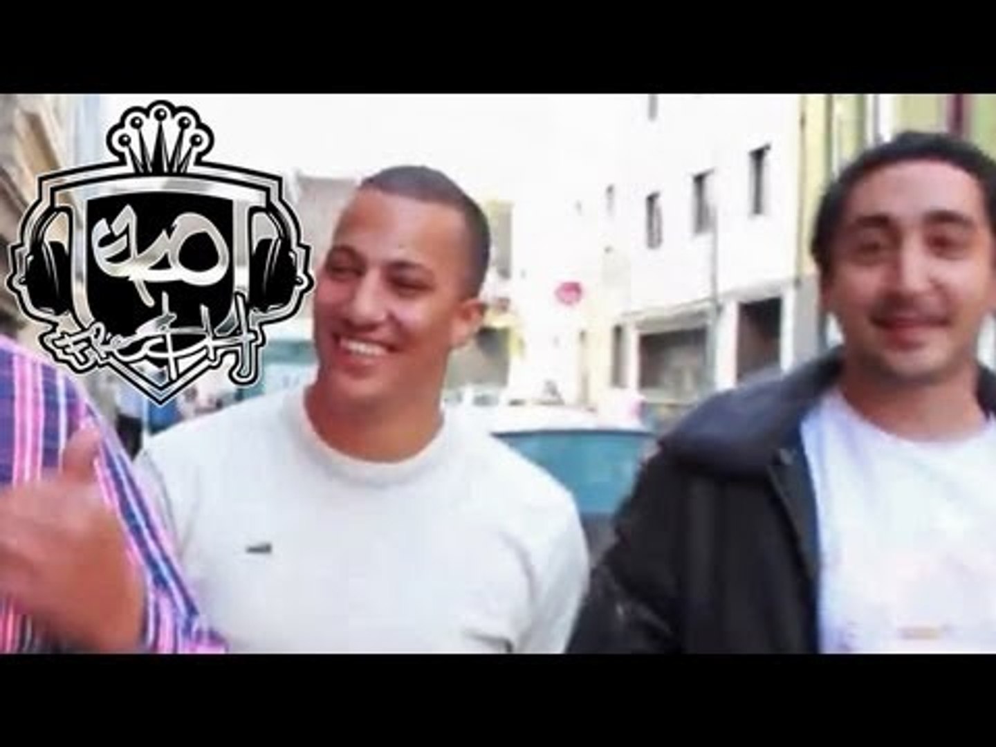 ⁣Eko Fresh, Farid Bang & Summer Cem - Wie kauft man eine CD? feat. Thomas Stein