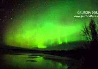 Stunning View of Lunar Eclipse Aurora in Alaska