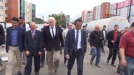 Üniversite Öğrencisi Rektörden Ağlayarak Yurt İstedi