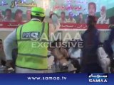 Police constable went out of control and started dancing on the music tunes