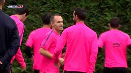 Seven new faces at Barça training