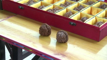 Chinese walnuts boom as consumers seek therapy