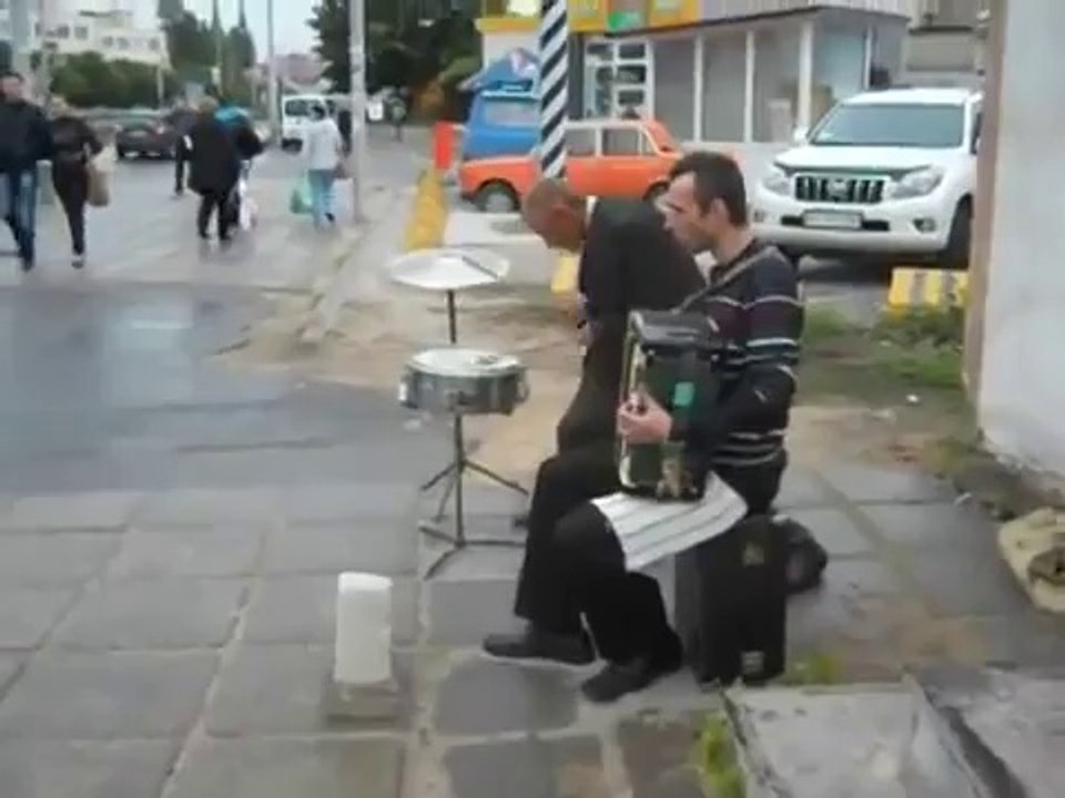 Weird Russian Street Musicians