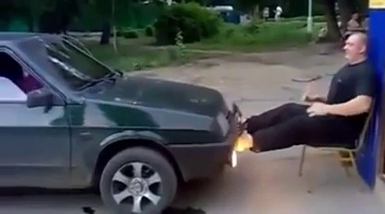 Weird Way To Test The Power Of Legs