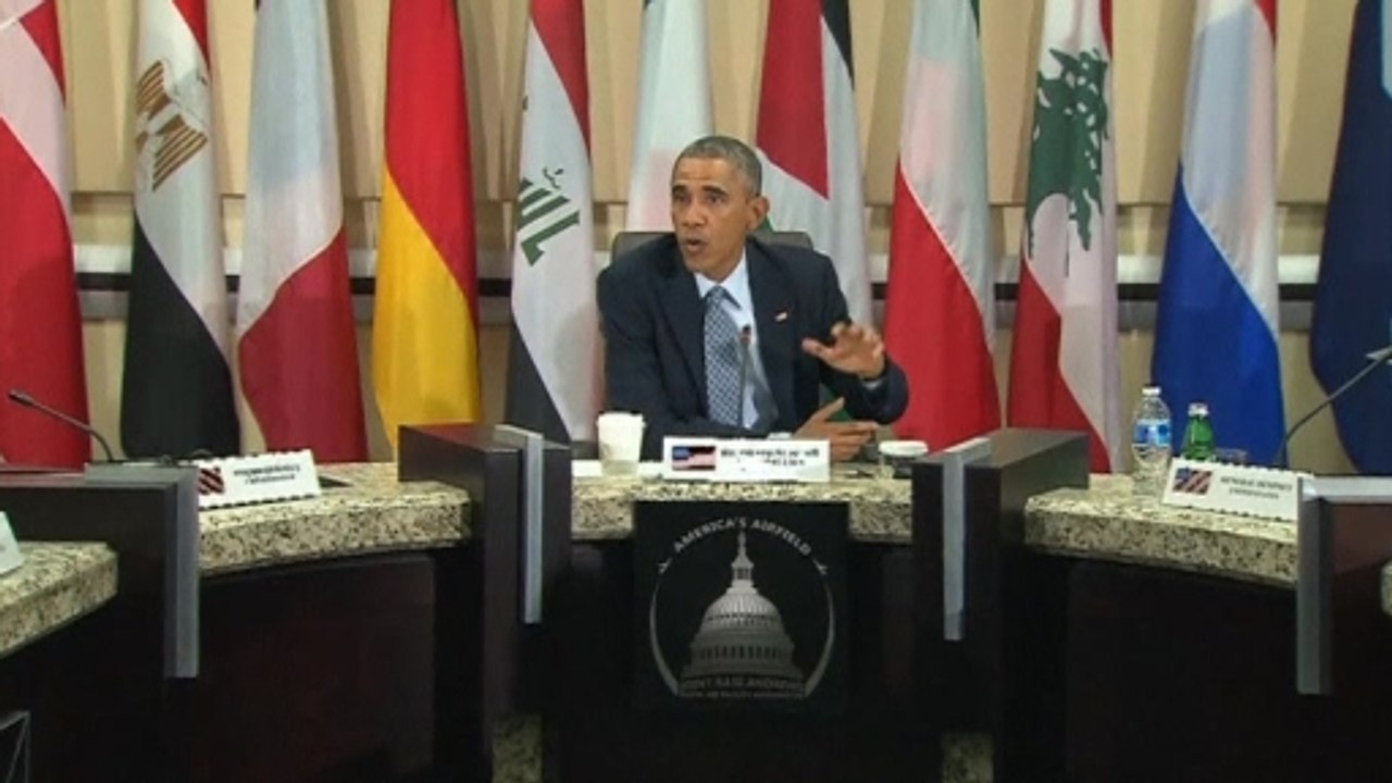 Obama says he is "deeply concerned" about Islamic State threat to Syrian town of Kobani