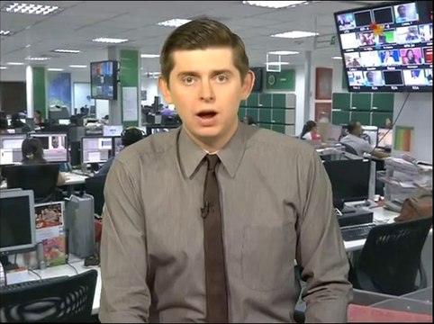 Mexico: protesters torch state capital building over missing students