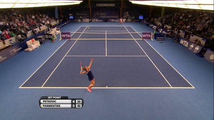 Parmentier upsets Petkovic