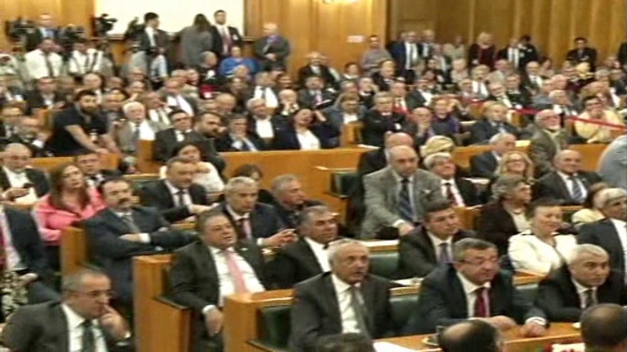 Bu Ülkede Yabancı Asker Postalı İstemiyoruz!
