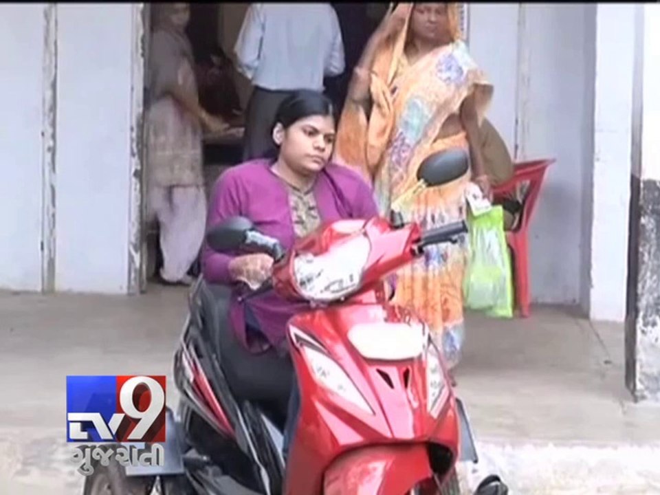 Haryana Assembly Polls: Physically challenged throng voting booths to cast franchise - Tv9 Gujarati