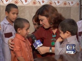 Urooj Raza with children of Pakistan Sweet Homes, Islamabad on EID DAY (6-10-14)