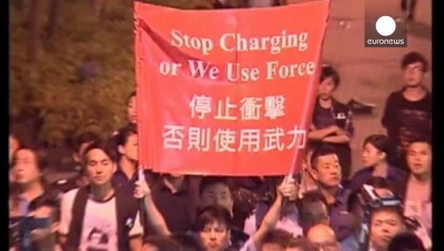 Nuovi duri scontri a Hong Kong tra polizia e manifestanti, 45 gli arresti