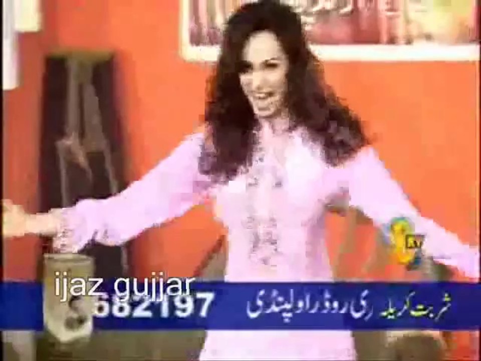 bali jatti yaar di - Deedar mujra hot punjabi mujra 2010