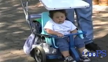 FUNNY BABIES VIDEOS - Funny Home Videos - Video Dailymotion