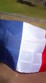 les algeriens vs drapeau de la France