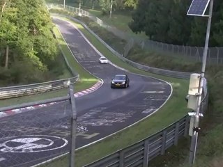 Golf GTI Ring'te ucuz atlattı