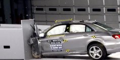 Mercedes-Benz E-Class - Dar alanlı çarpışma testi
