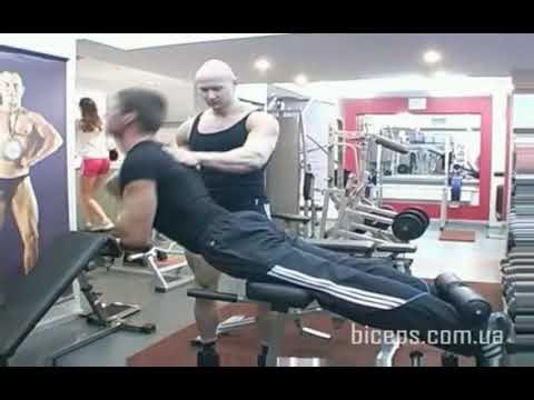 Как накачать ноги и ягодицы - №63. Гиперэкстензия с дополнительным отягощением