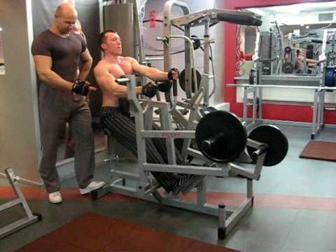 Как накачать спину - №10. Горизонтальная рычажная тяга одной рукой. Шире