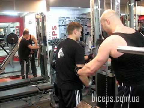 Архив №35. Не занимайтесь без тренера!