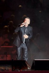 Eros Ramazzotti: speciale messaggio per #angelidelfango