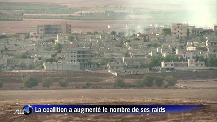 Des fumées au-dessus de Kobané alors que le combat continue