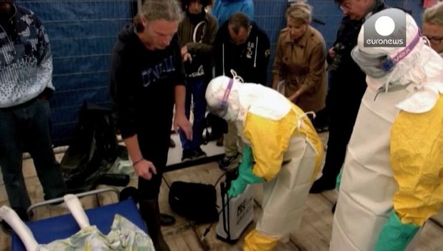 Médicos Sem Fronteiras dão formação sobre Ébola a missionários