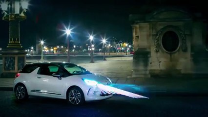 Citroën'in DS3 için ışıklı graffiti tekniği kullanarak hazırladığı yeni reklamı