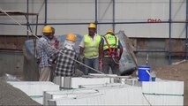 Adana Adliye İnşaatında İskeleden Düşen İşçi Ağır Yaralandı