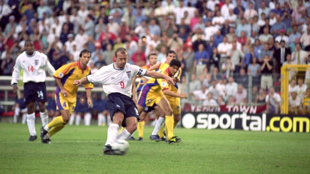 Newcastle players must react - Shearer