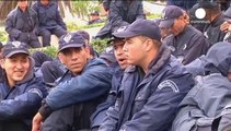 Algeria, poliziotti in agitazione per migliori condizioni di lavoro