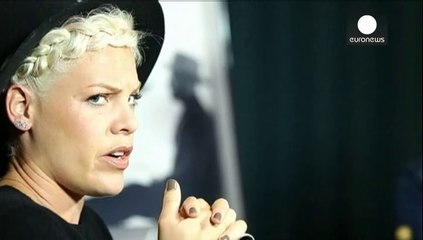 Alecia Moore egy időre kibújt Pink bőréből